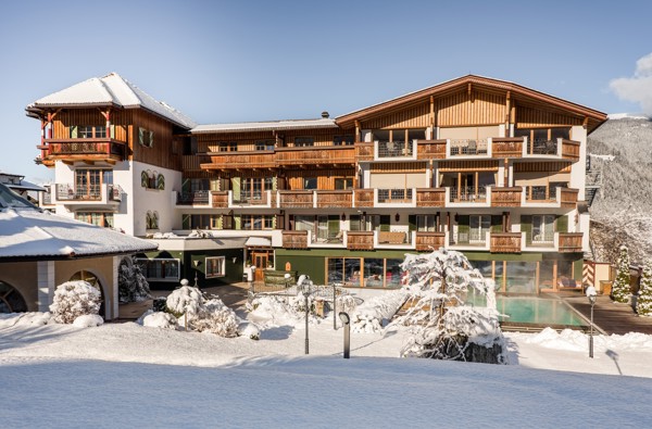 Mirabell Dolomites Hotel . Luxury . Ayurveda & SPA***** - Ski & Fun 3
